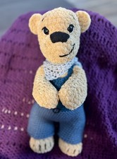 H&auml;kelb&auml;r/B&auml;r/Teddyb&auml;r/Teddy/33cm gro&szlig;/selbst geh&auml;kelt/flauschige Wolle/neu