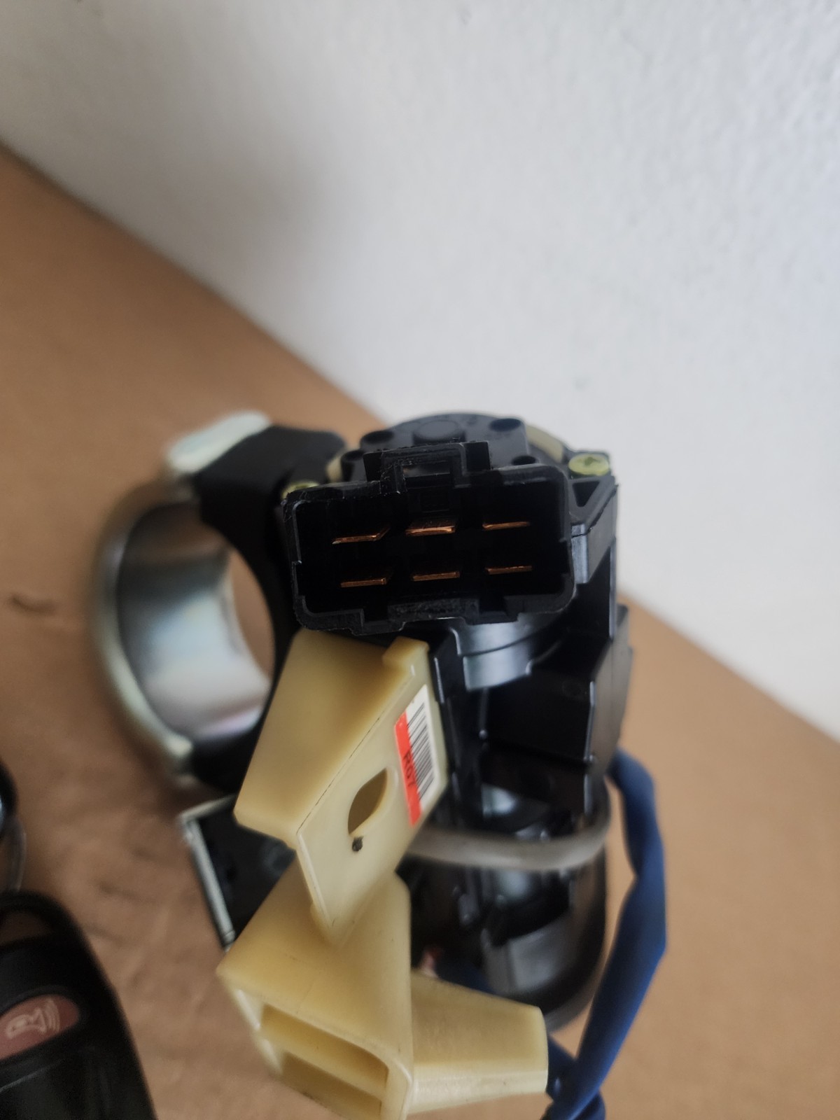 2011–2016 Hyundai Elantra Ignition Switch Lock Cylinder With Key & Immobilizer S