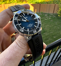 Oris Aquis 43.5 Calibre 400 w/2 Straps