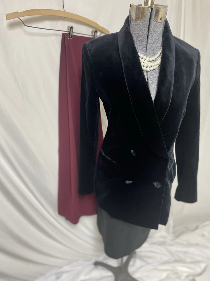 Theory Pant Suit Skirt Suit Size 4 Pants Three Piece Set Pencil Treeca Velvet - Image 3 of 4