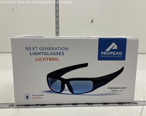 Propeaq Premium Light Glasses Powering Light Model: 1.0 IOB