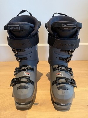 ATOMIC Hawx Magna 110 S Ski Boots
