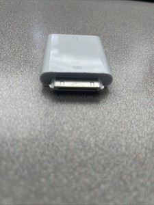 Genuine Apple A1362 iPad Iphone Adapter - SD Card Reader, 30 Pin to SD Card 