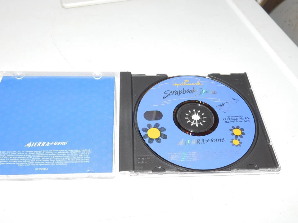 Hallmark Scrapbook Studio (PC, 2001) Sierra Windows 95/98/ME/2000/NT4/XP - Image 2 of 2