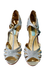 BETSEY JOHNSON SILVER GLITTER SHOES