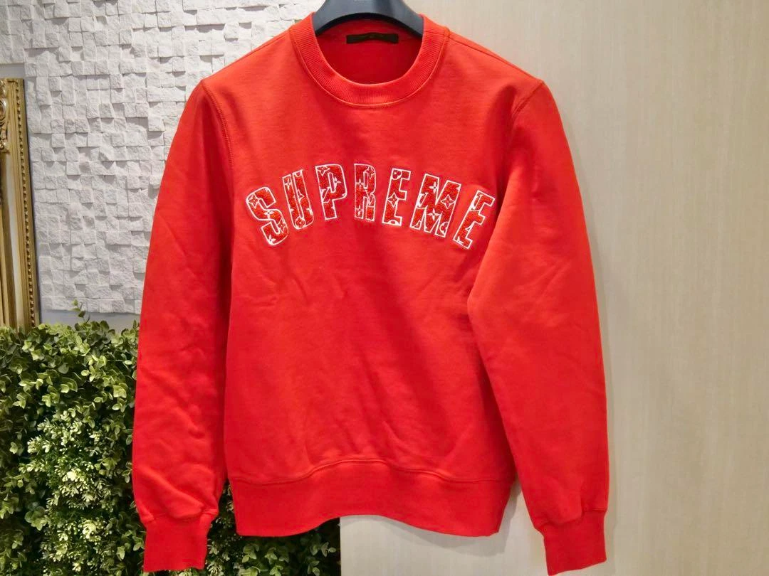 Sweat LOUIS VUITTON × Logo Collaboration Suprême XS Taille Rouge Made in Italy