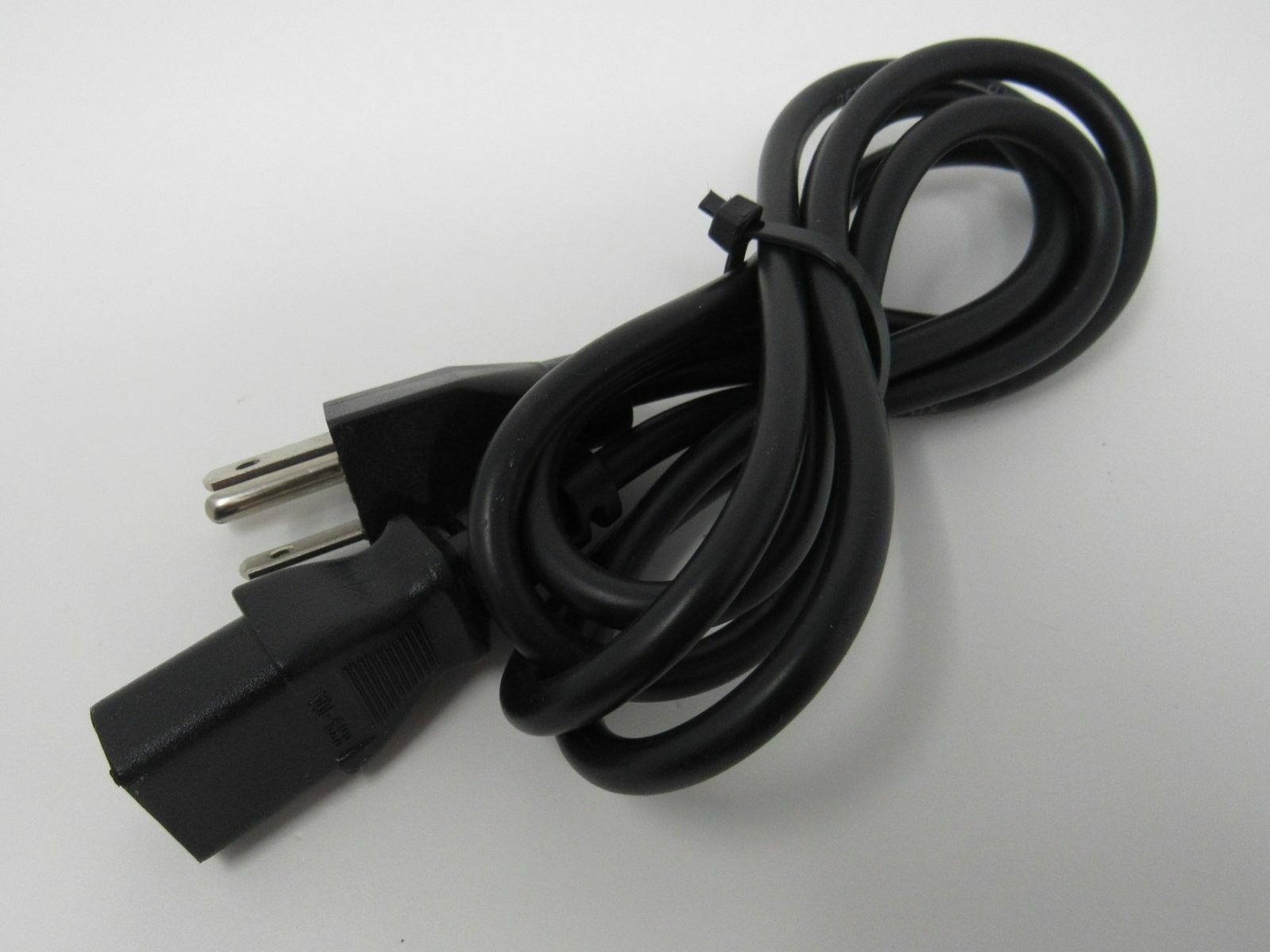 KKKC Power Cord 4.5 ft NEMA 5-15P IEC C13