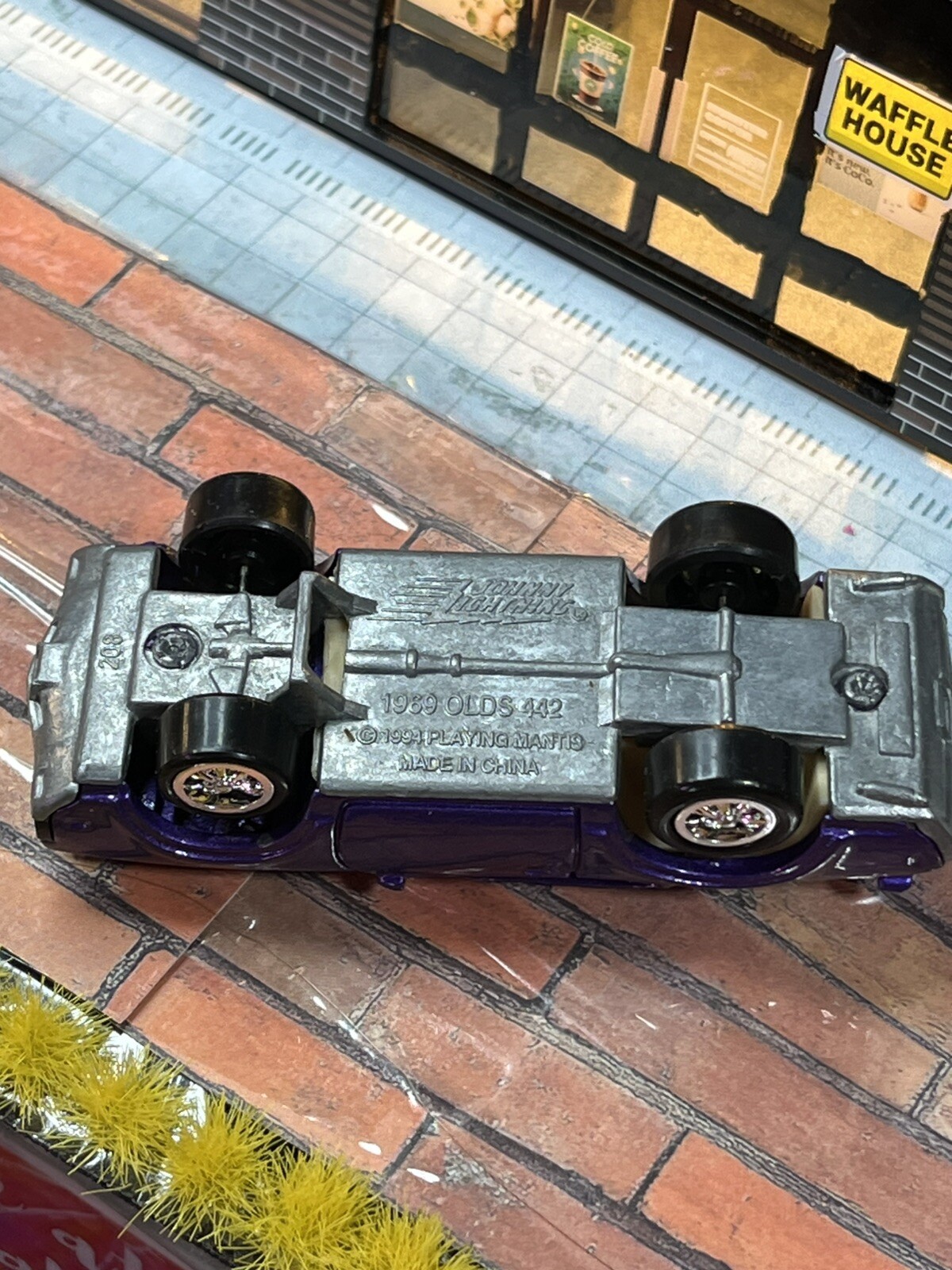 Picture 8 of 9