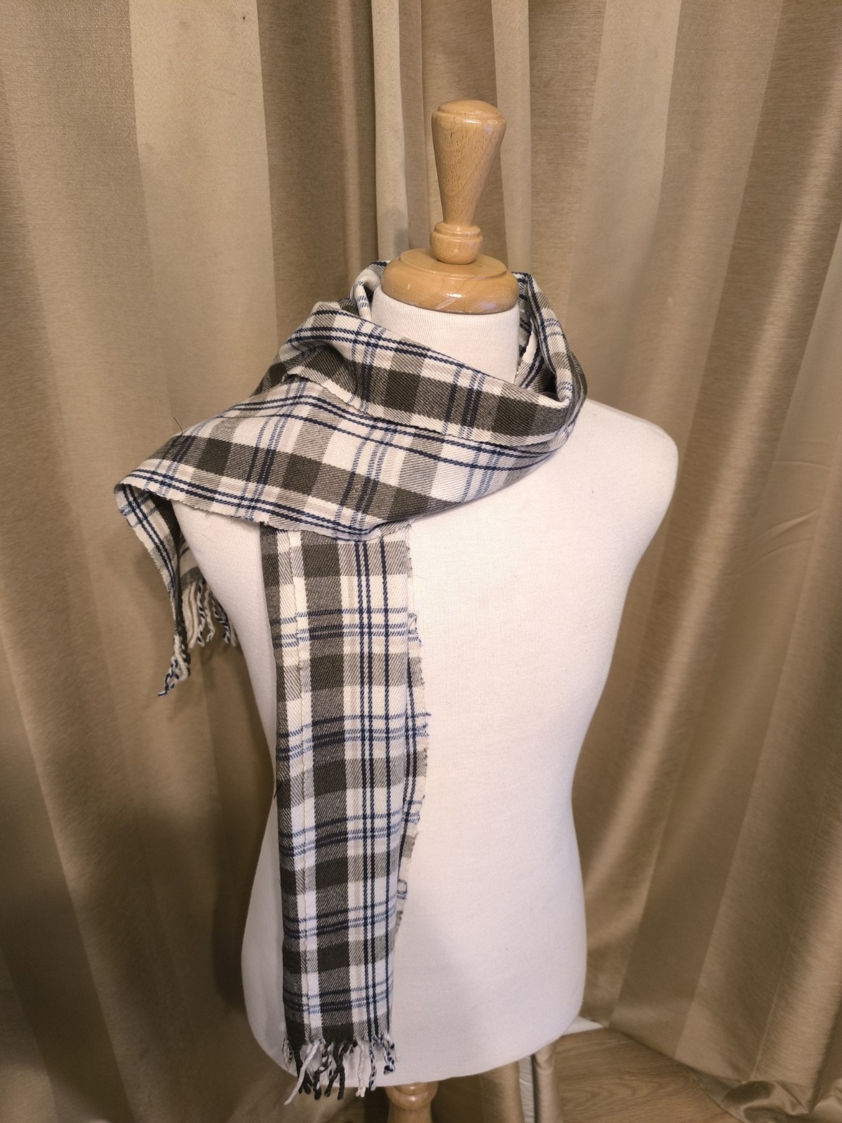 Vintage Y2K Barbour Scarves Grade B image 9