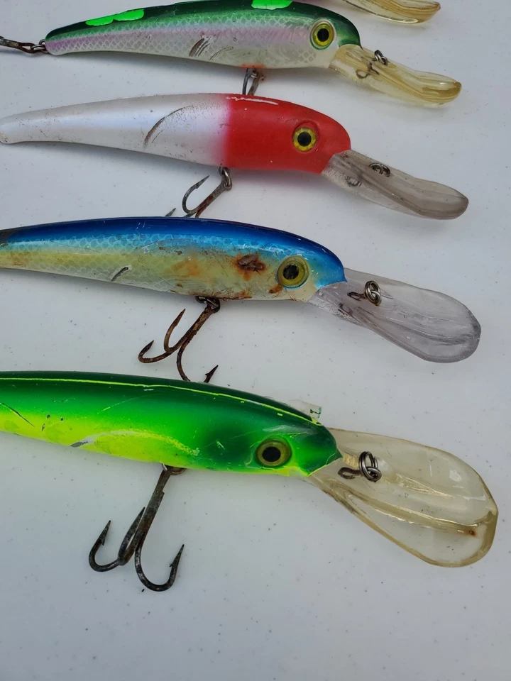 Lot of 5 Mann’s Magnum Stretch 30+ Deep Diving 11” Crankbaits USED condition 3C - Image 2 of 4