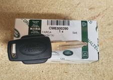 LAND ROVER DEFENDER 2007 - 2016 BLANK KEY NEEDS CUTTING !!!GENUINE!!! CWE500390