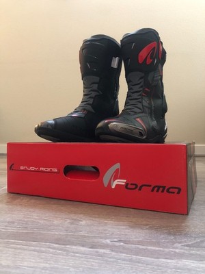 Forma Phantom