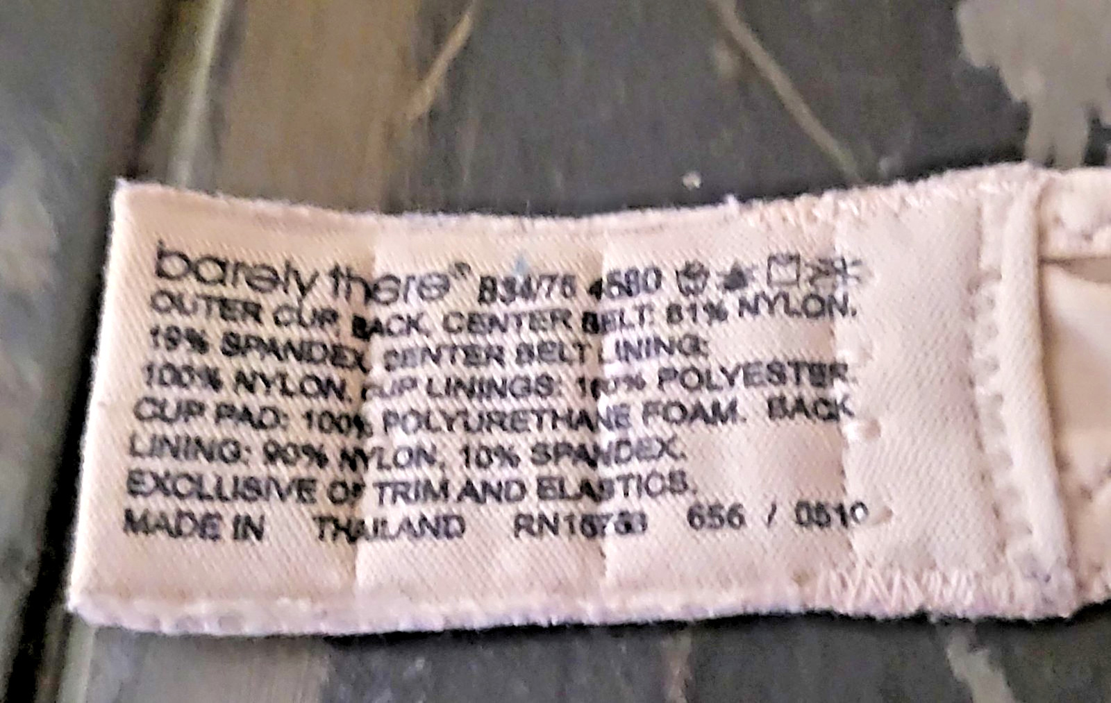 34B Barely There Lightly Lined Full Coverage Unde… - image 3