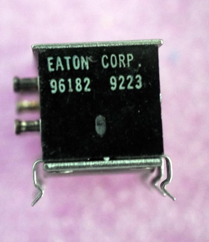1-EATON Control Capsule 96182 10HD13 - Picture 2 of 3