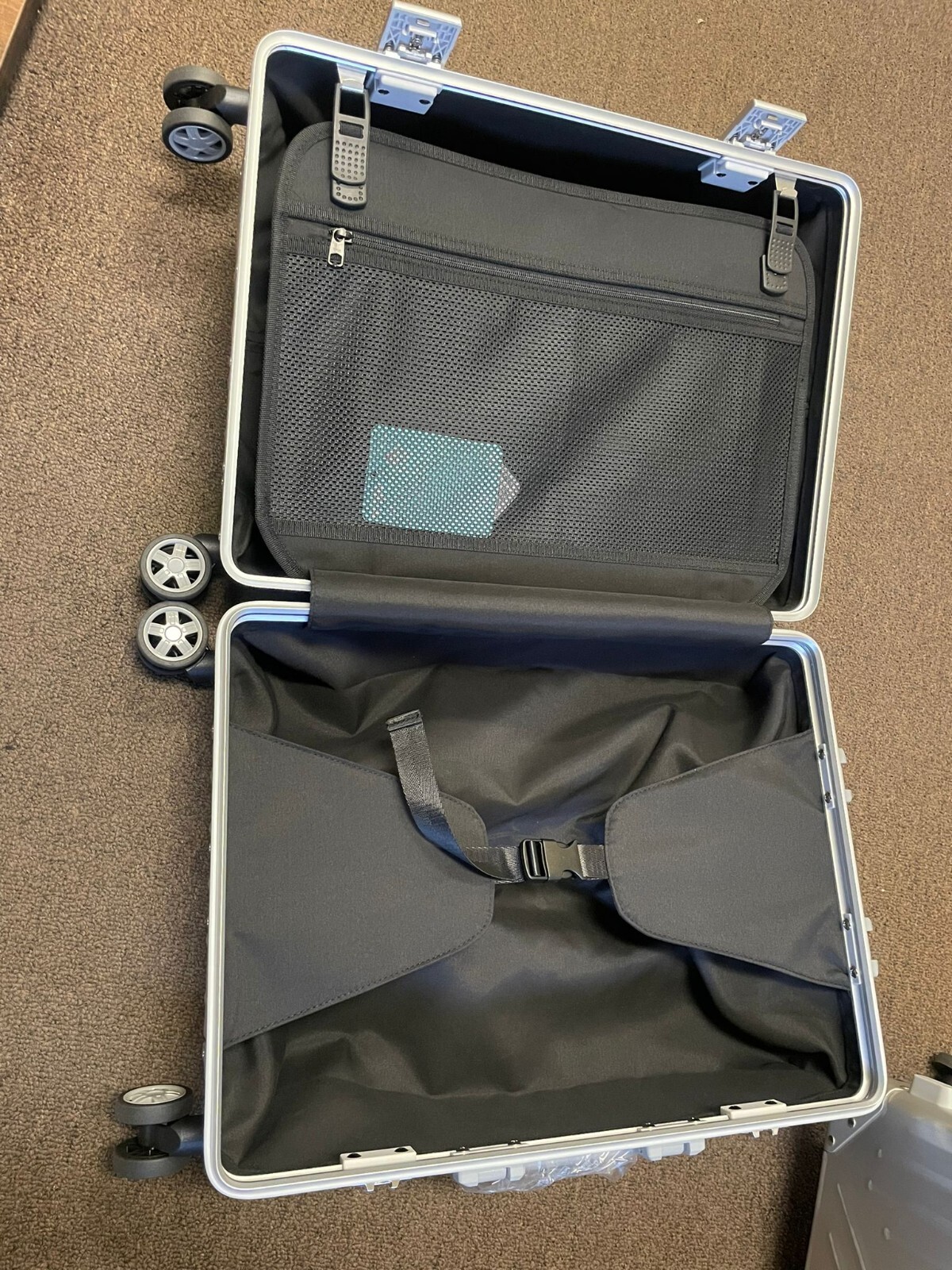 FULL Aluminum Luggage Suitcase Carry on 20"