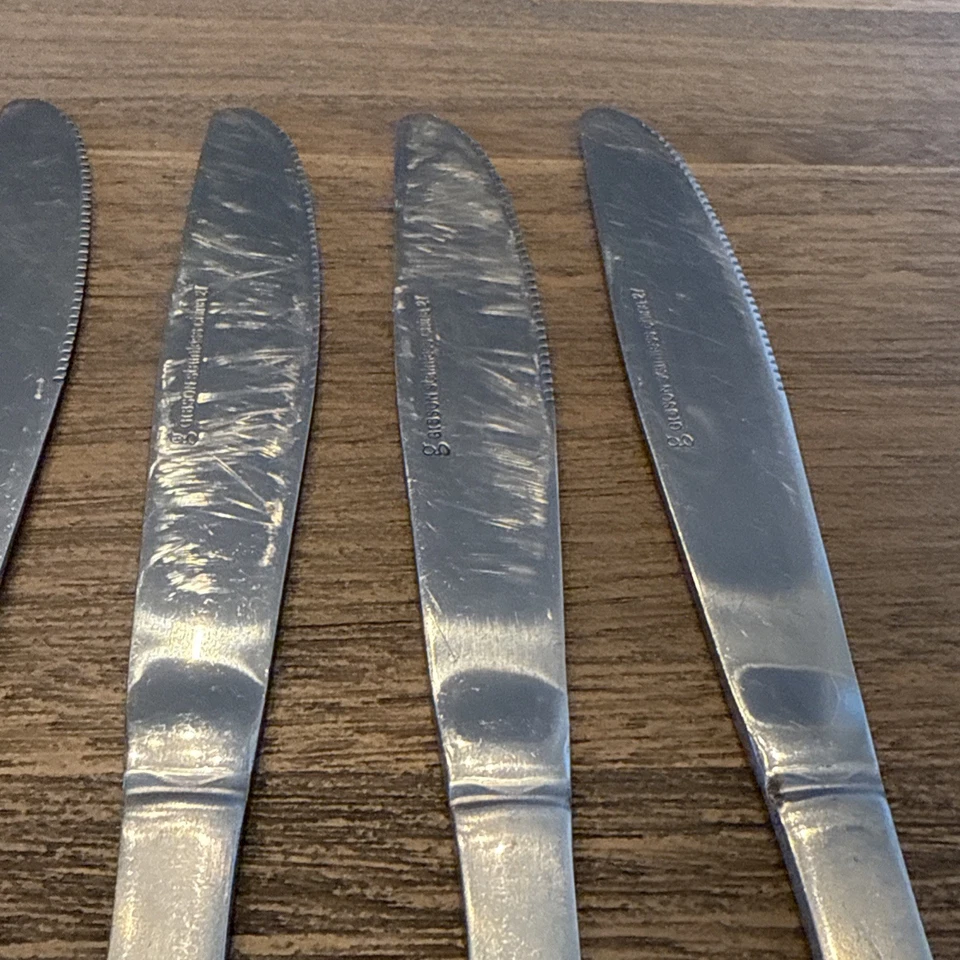 Juego de cubiertos de acero inoxidable Gibson ABBEVILLE 12 piezas cuchillos de cena descontinuar Foto 3 de 4