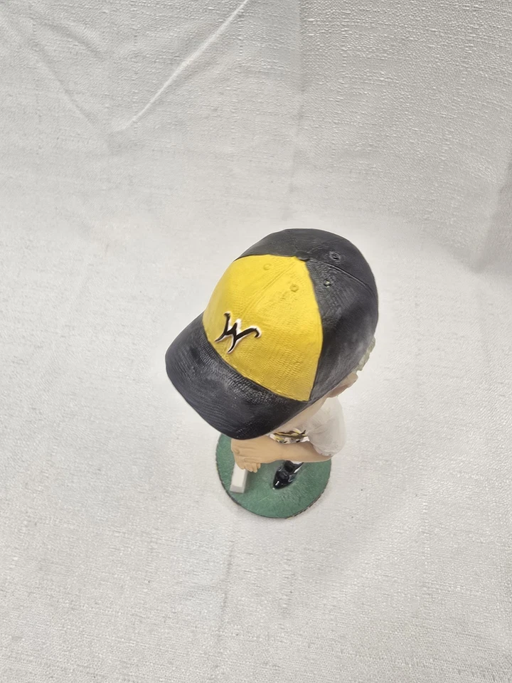 WICHITA STATE SHOCKERS BASEBALL GENE STEPHENSON VINTAGE BOBBLEHEAD VERY RARE - Image 4 of 4