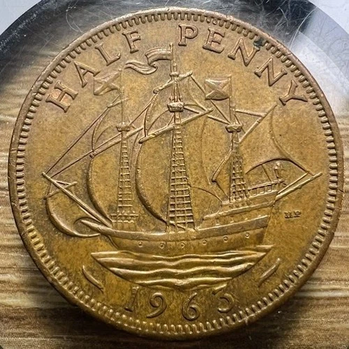 Photo of a 1963 Elizabeth II Half Penny from an eBay sale