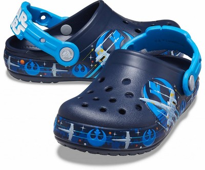boys star wars crocs