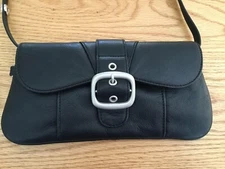 ILI New York Toronto Black Leather Buckle Shoulder Clutch Bag