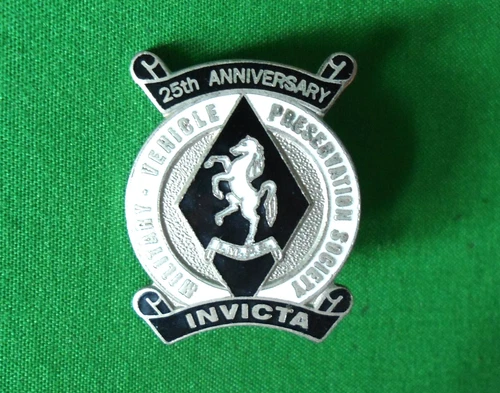 IMPS Invicta Military Vehicle Preservation Society WW2 Army Tanks Pin Badge 33mm