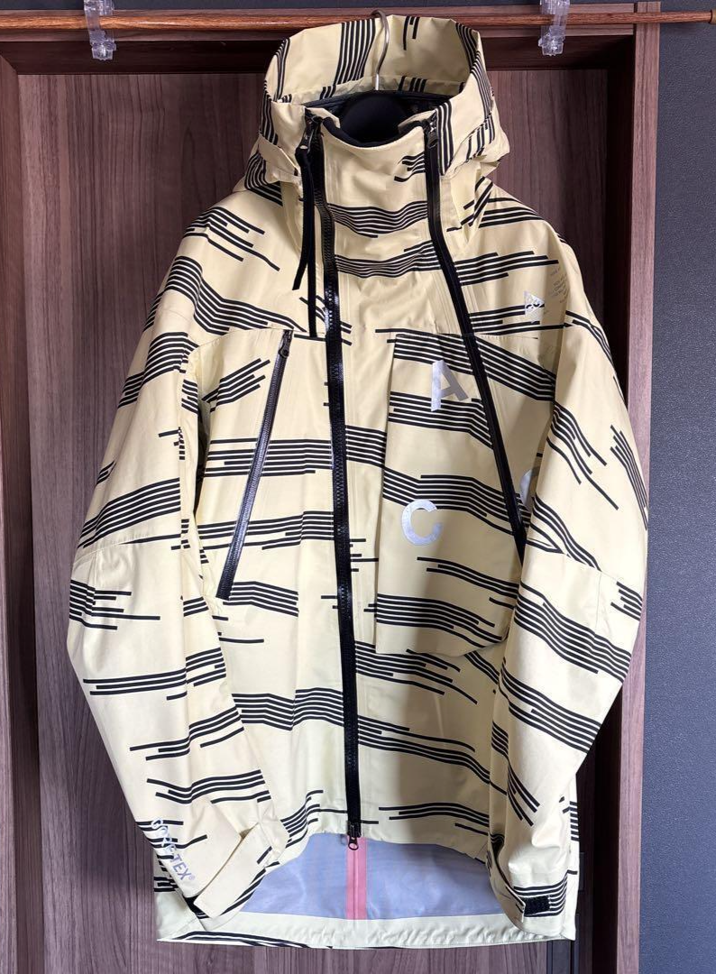 NIKE LAB × ACG ALPINE JACKET GORE-TEX S NikeLab ACG Alpine Jacket Citrine Dust Yellow Size S Gore-Tex