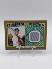 2021 Topps Heritage Cody Bellinger CCR-CB Clubhouse Gold Relic Dodgers /99