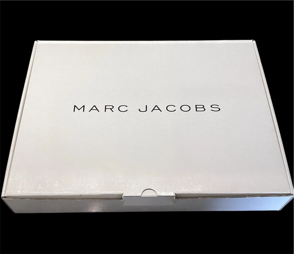 Marc Jacobs iPad Case Black Quilted Leather Sleeve Baroque Singles Designer New - Image 4 of 4