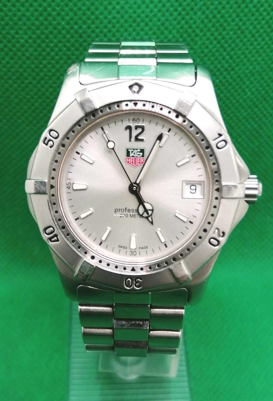 Tag Heuer WK11 12 Professional 2000 Series Diver Watch