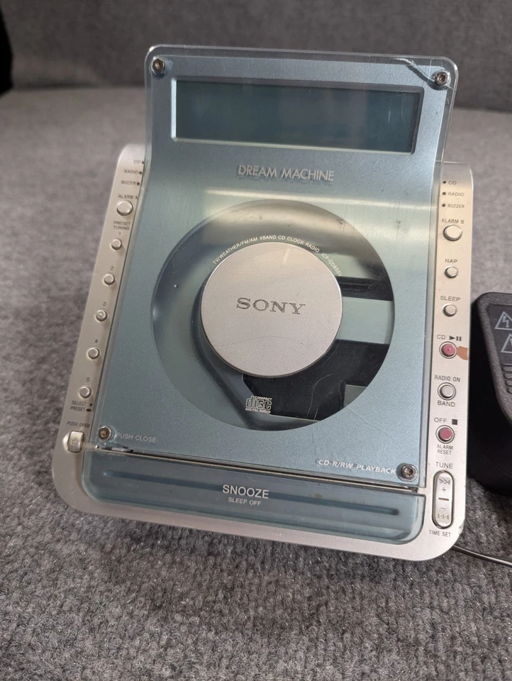 Sony Dream Machine ICF-CD855V Clock Radio CD Player Blue/Silver Parts or Repair - Image 4 of 4