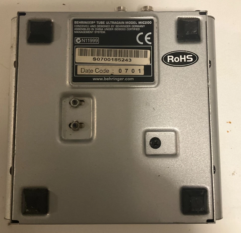 Behringer Tube Ultragain MIC200 - Mikrofon - Röhrenvorverstärker - Bild 2 von 3