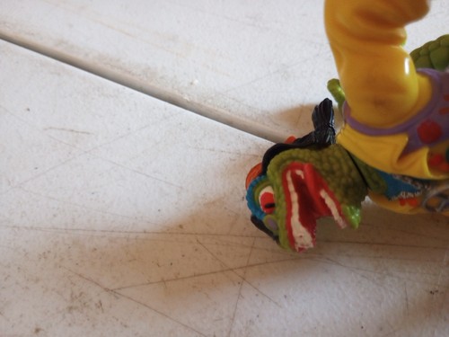 Rock 'N Roll Mondo Gecko Teenage Mutant Ninja Turtles 1992 Playmates Vintage - Picture 5 of 5