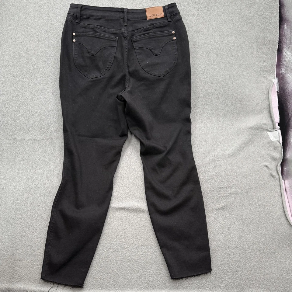 Pantalones de mezclilla Judy Blue para mujer 16W negros ajustados elásticos dobladillo crudo JB88865BK Foto 2 de 4