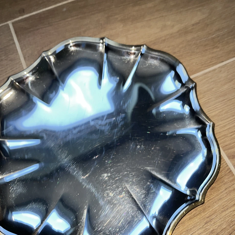 ONEIDA STAINLESS STEEL CHIPPENDALE TRAY WITH GOLD RIM - Image 2 of 4