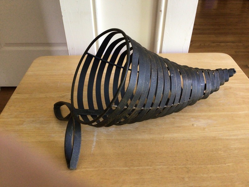 Interesting Rustic Metal Thanksgiving Cornucopia Horn of Plenty, 14”
