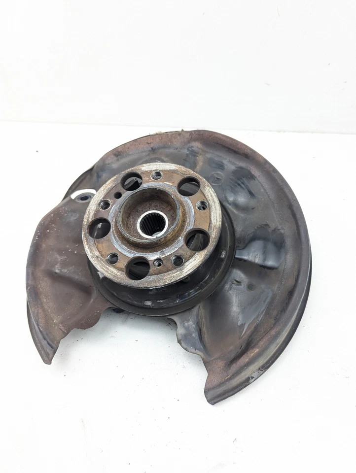 Mercedes CLK430 A208 Convertible Driver Left Rear Spindle Knuckle Hub Fits 98-03 - Image 3 of 4