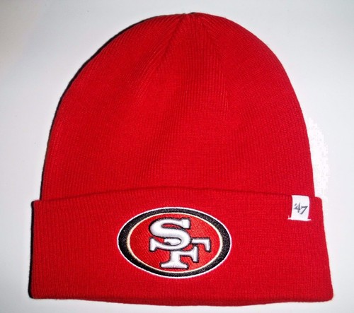 CUFFED BEANIE KNIT WINTER HAT Red NWT 