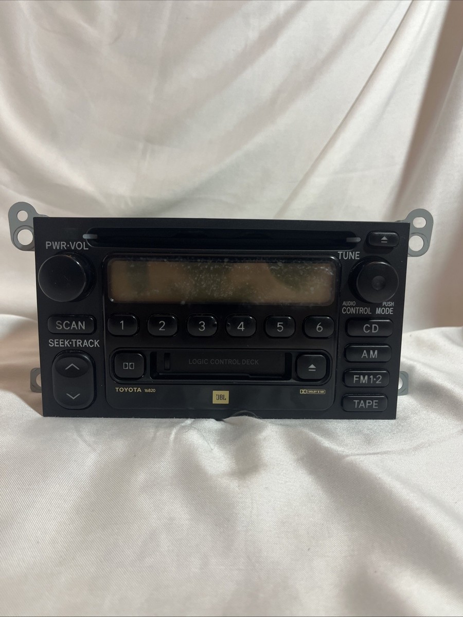2002 Toyota Sequoia Tundra Am FM Radio CD Cassette Player