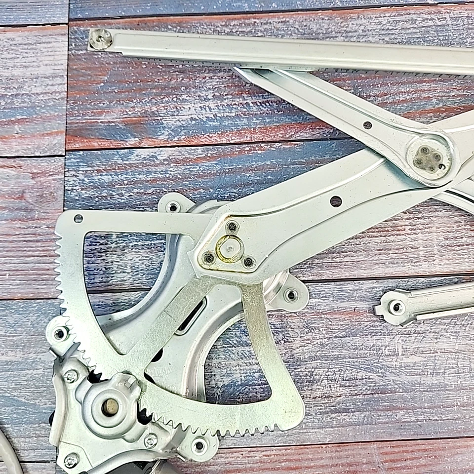 Регулятор стеклоподъемника передний правый для Toyota Matrix Pontiac Vibe Dorman 748221 новый из старых запасов - Изображение 3 из 4