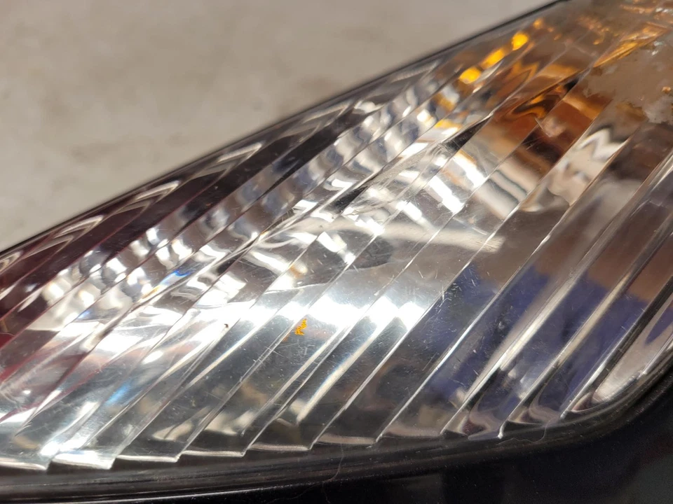 BMW R1200 RT 2011 BLINKER VORNE RECHTS - Bild 4 von 4