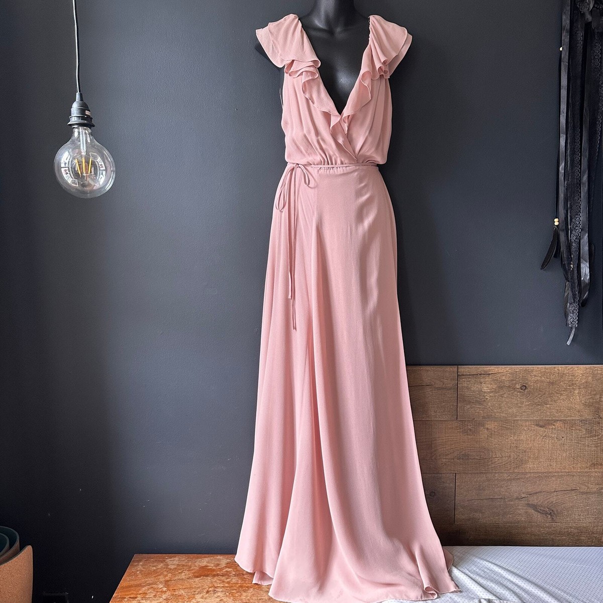 blush pink midi dress Blush Pink Floral Puff Sleeve Midi Dress