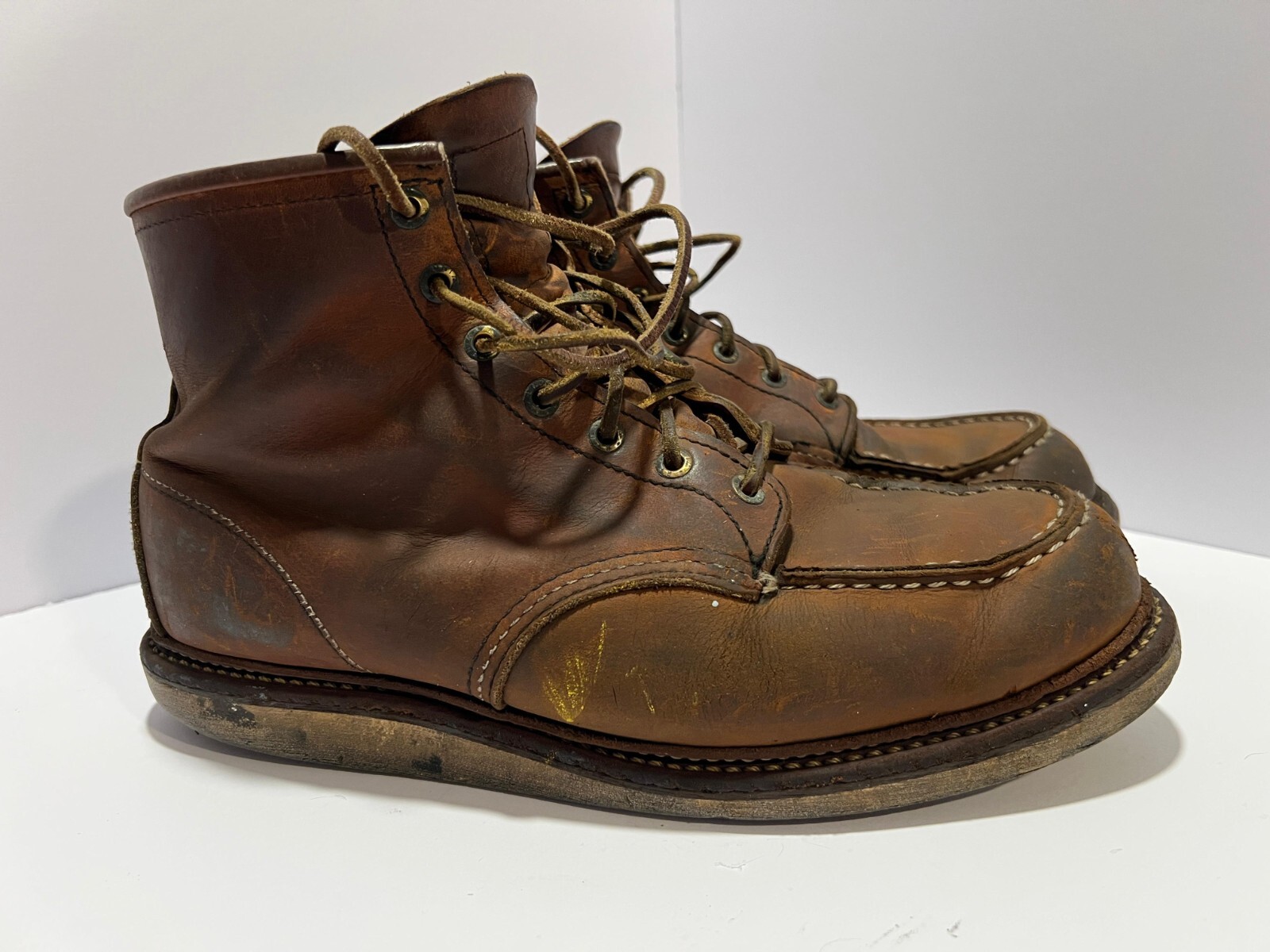 Red Wing Classic 1907 Moc Toe Boot for Men, Size 11 - Copper