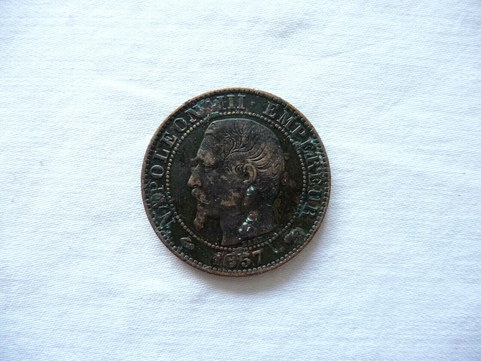 Picture 1 of 2