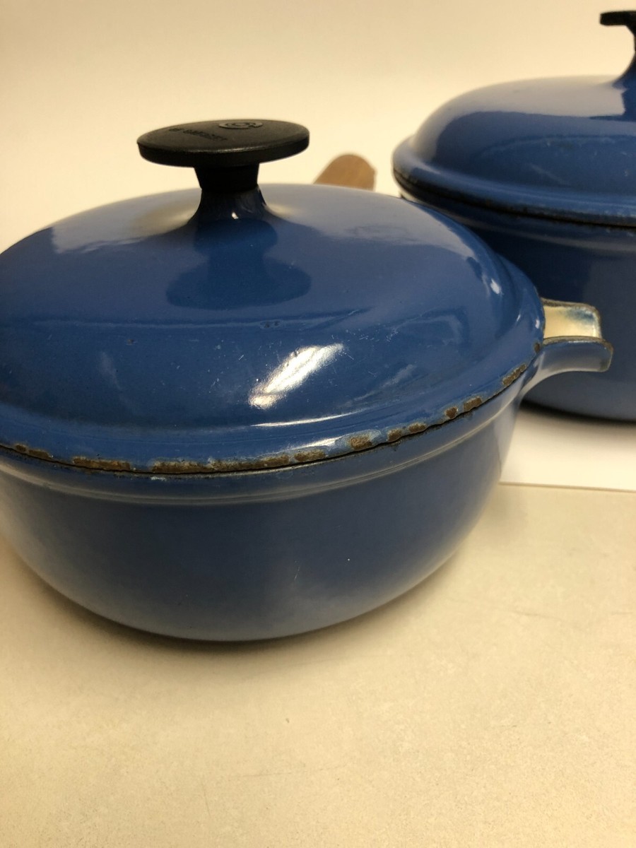 Le Cruset Vintage #20 & #17 Blue Sauce Pans W/ Lids Wooden Handle
