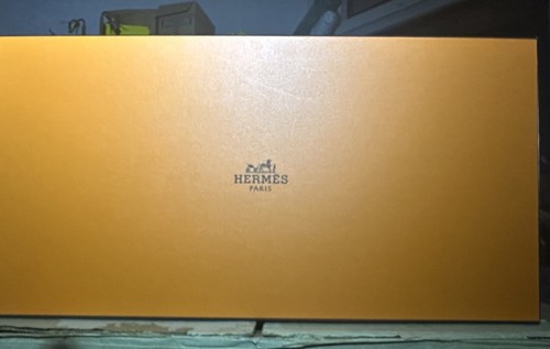 Authentic Hermès Paris Orange Empty Scarf Box 15 x 7.5" x 1" Gift Hermes France - Picture 4 of 13