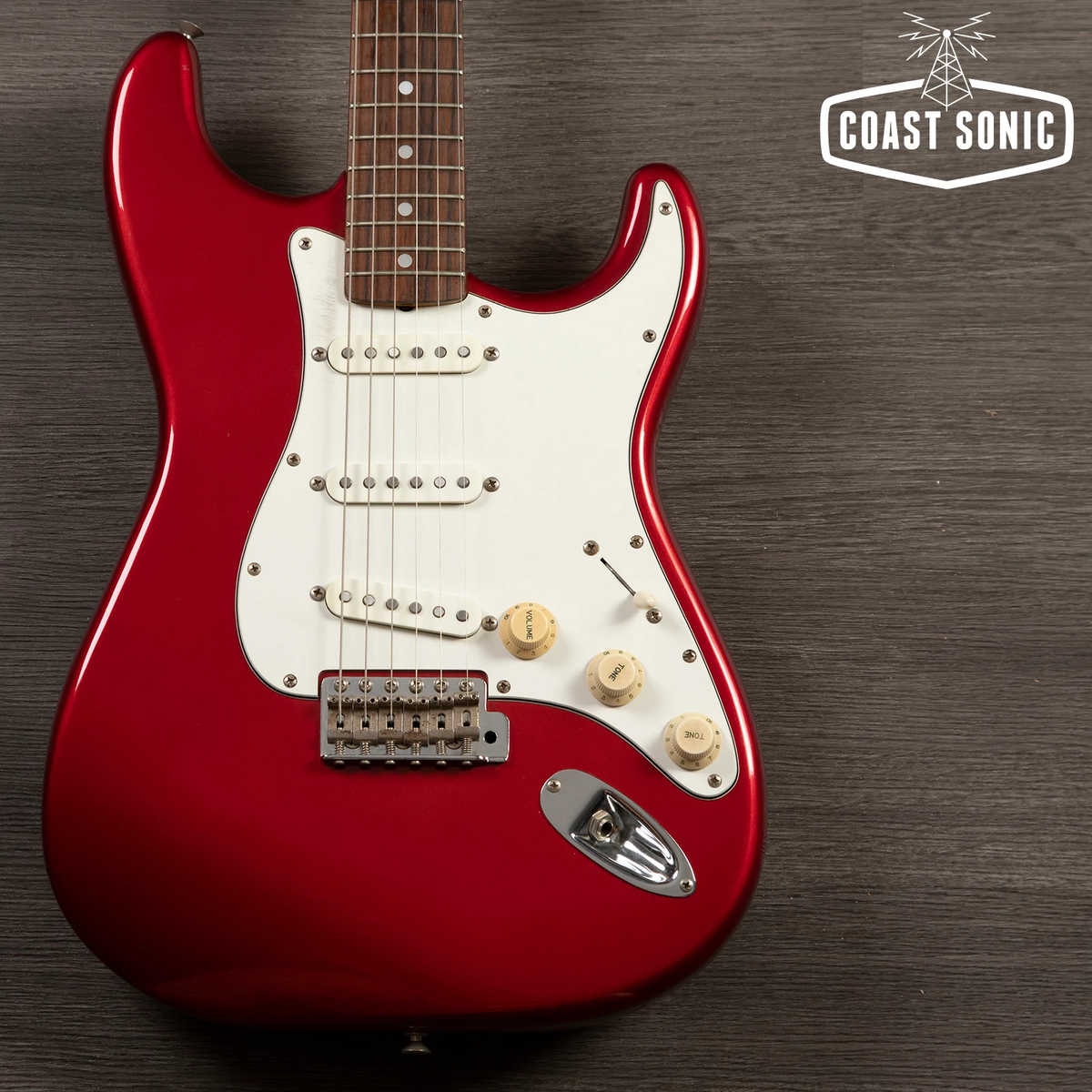 Tokai ストラトキャスター GOLDSTAR SOUND 1984年製 1984 Tokai Goldstar Sound Strat - Red | eBay