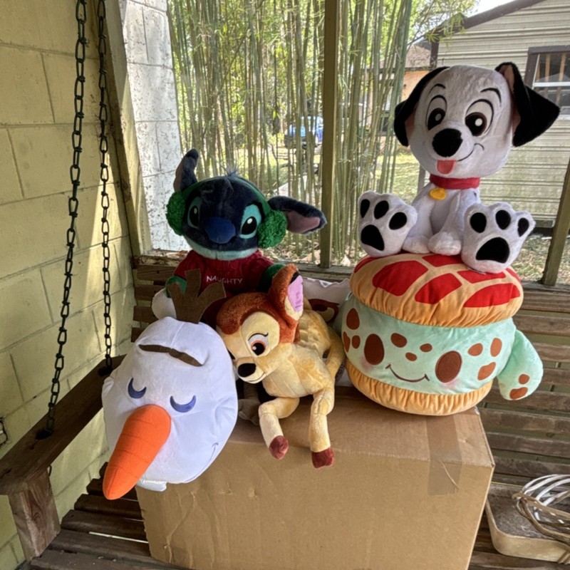 Disney Stuffed Animals Lot Olaf Stitch Bambi Dalmatian Medium 14-24 in