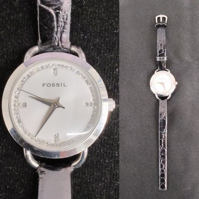 Vintage Fossil PR-5317 Women's Watch White Round Face w/ Crystal Accents #W5141