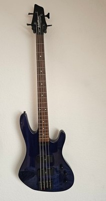 E-Bass Washburn XB120 Bantam Series