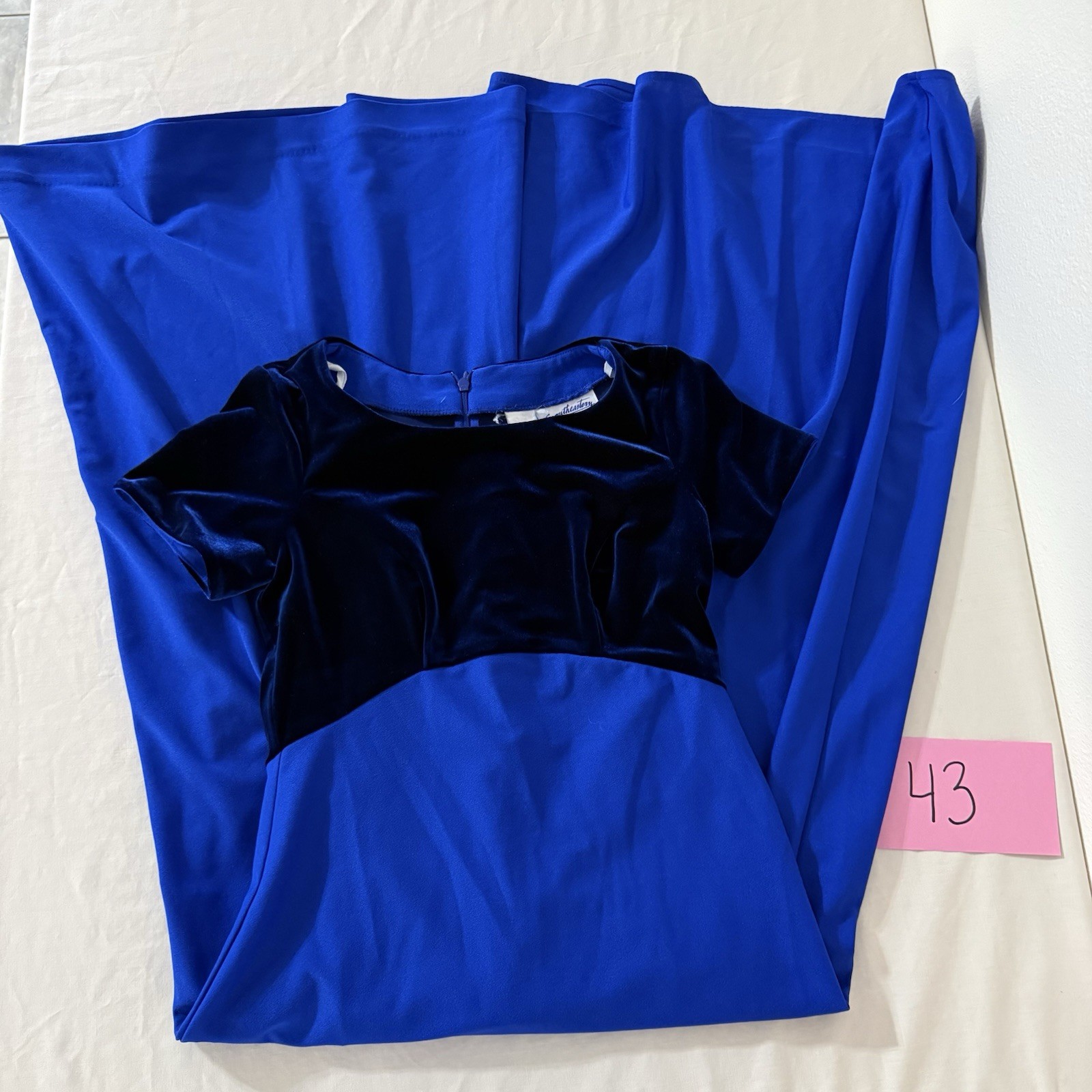 Southeastern Performance Apparel Woman’s Blue Dre… - image 1